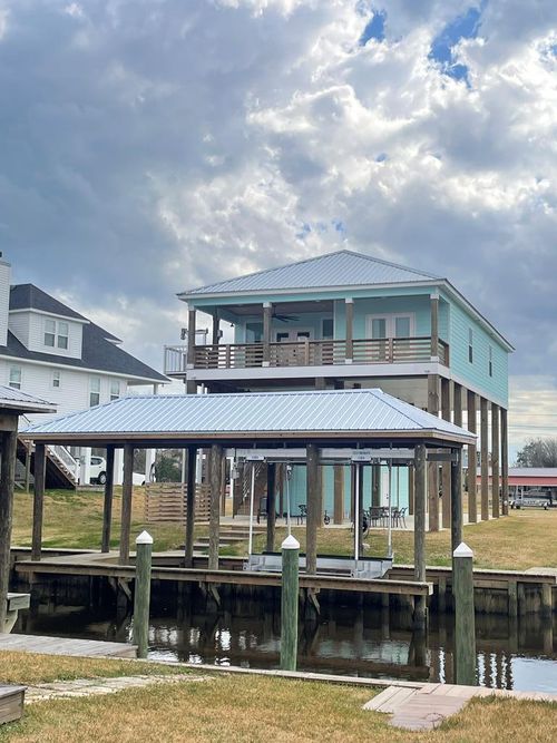 114 Edith Dr, Bay St. Louis, MS, 39520-9058 | Card Image