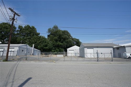 81 Macondray Street, Cumberland, RI, 02864 | Card Image