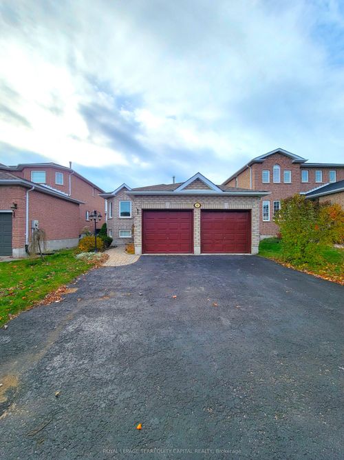 lower-68 Bird St, Barrie, ON, L4N0X3 | Card Image