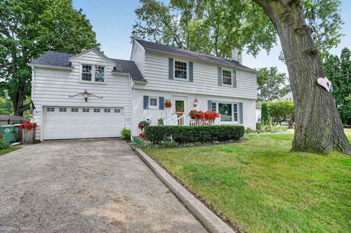 1015 Prospect Blvd, Waterloo, IA, 50701-4929 | Card Image