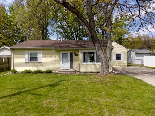 5848 Grassmere St, Portage, MI, 49024-9515 | Card Image