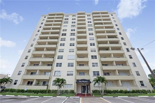 907-900 Ne 18th Ave, Fort Lauderdale, FL, 33304-3063 | Card Image