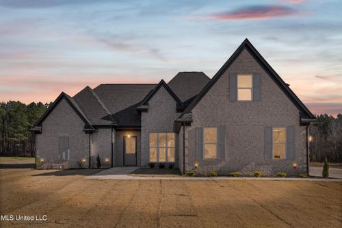 5064 Sophia Ln, Hernando, MS, 38632 | Card Image