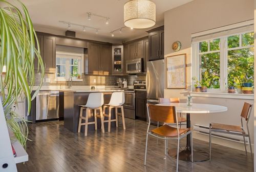 215-2273 Triumph Street, Vancouver, BC, V5L1L2 | Card Image