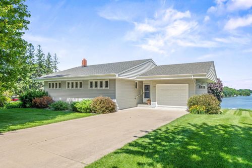830 Willis St, Dassel, MN, 55325-3067 | Card Image