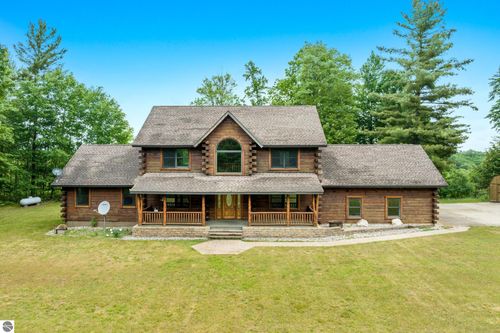 9644 Guenthardt Rd, Manistee, MI, 49660-9362 | Card Image