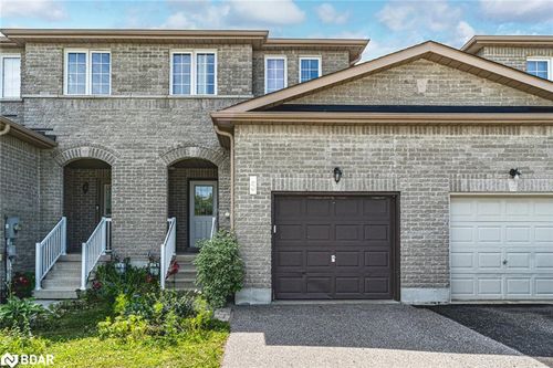 5 Arch Brown Crt, Barrie, ON, L4M0C6 | Card Image