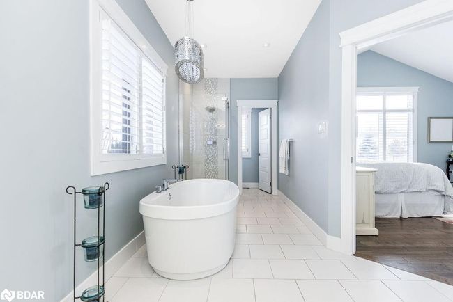 25 Mennill Drive, House other with 4 bedrooms, 4 bathrooms and 13 parking in Snow Valley ON | Image 18