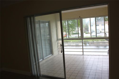 apt-134-4240 Nw 21st St, Lauderhill, FL, 33313-3660 | Card Image