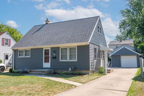158 N 92nd Street, Milwaukee, WI, 53226 | Card Image