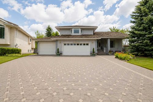 11810 91b St, Grande Prairie, AB, T8X1J1 | Card Image
