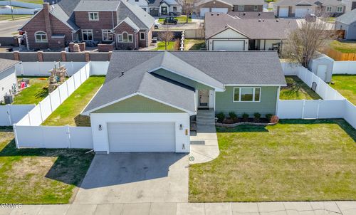 1914 17th Ct W, Williston, ND, 58801-2544 | Card Image