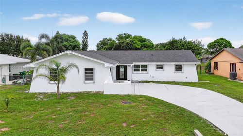 2221 Se Sidonia St, Port St Lucie, FL, 34952-4979 | Card Image