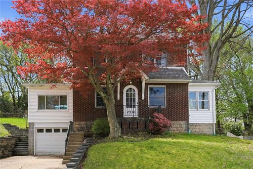 2516 Highland Cir, Bethel Park, PA, 15102-2857 | Card Image