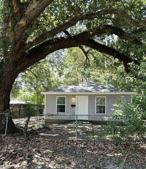 1026 14th St, Lake Charles, LA, 70601-7506 | Card Image