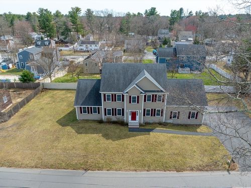 28 Woodlawn Ave, Billerica, MA, 01821-1508 | Card Image