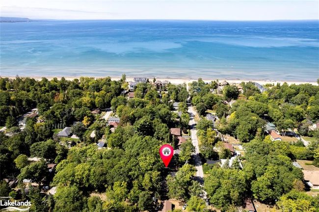 76 29th St N, House other with 2 bedrooms, 1 bathrooms and 10 parking in Wasaga Beach ON | Image 4