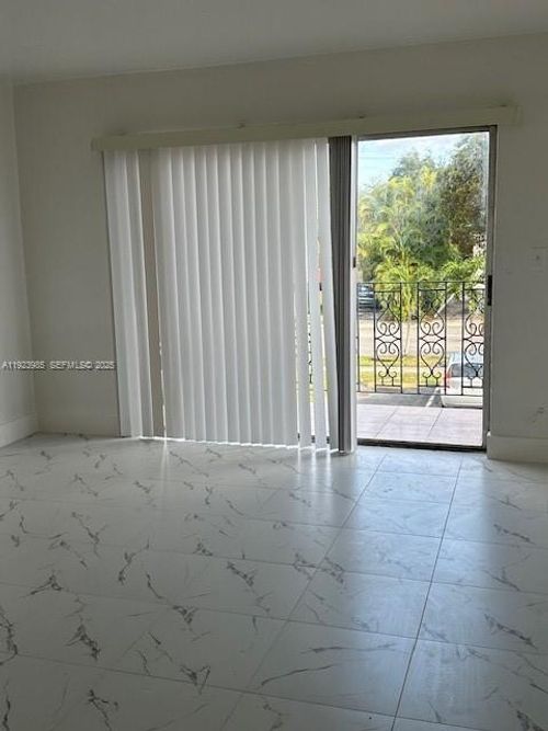 apt-209-16215 Ne 18th Ct, North Miami Beach, FL, 33162-4861 | Card Image