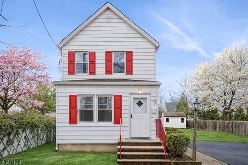 13 William St, New Providence, NJ, 07974-1525 | Card Image