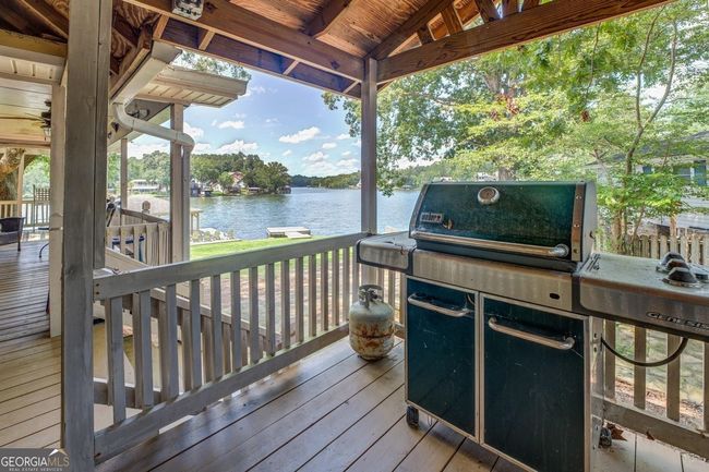 393 Templeton Cir, House other with 3 bedrooms, 2 bathrooms and 2 parking in Mansfield GA | Image 11