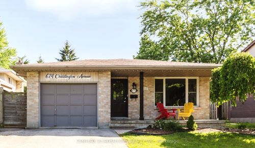 674 Chiddington Ave, London, ON, N6C2W7 | Card Image