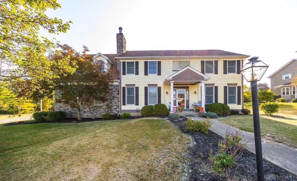 Roundhill Dr, Hamilton, OH 45013