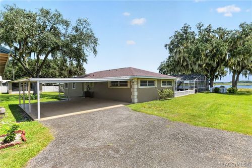 2489 Lakefront Dr, Hernando, FL, 34442-8427 | Card Image