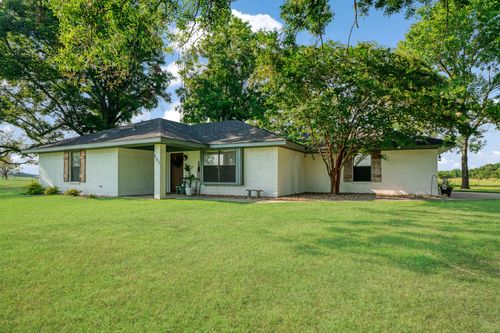 495 County Road 45900, Detroit, TX, 75436-3927 | Card Image
