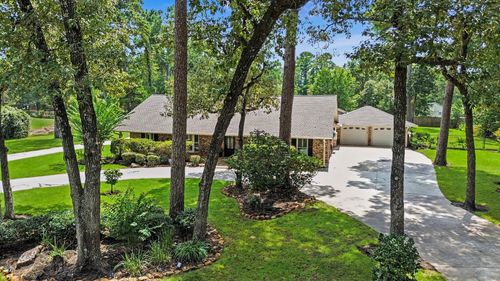 1310 Sycamore Ln, Kingwood, TX, 77339-3448 | Card Image