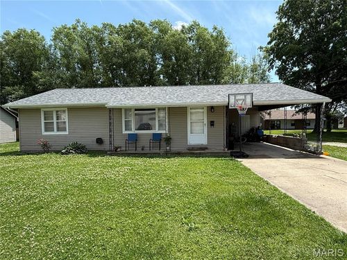 205 S 6th St, Shelbina, MO, 63468-1319 | Card Image