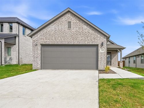 3905 Nasworthy Dr, Farmersville, TX, 75442-7426 | Card Image