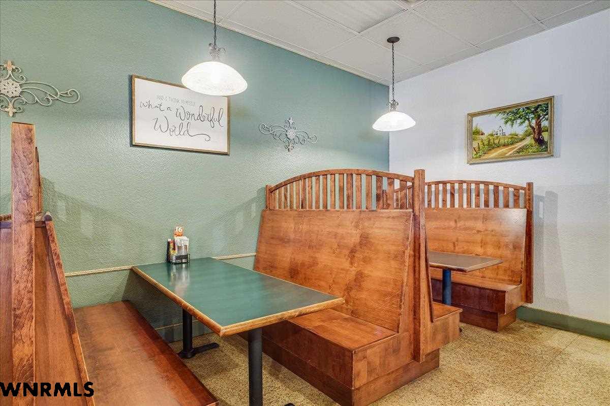 Commercial Sale in Kimball 4