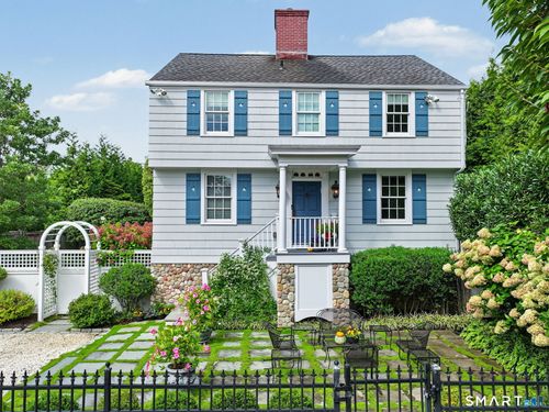 19 Roosevelt Rd, Westport, CT, 06880-6841 | Card Image