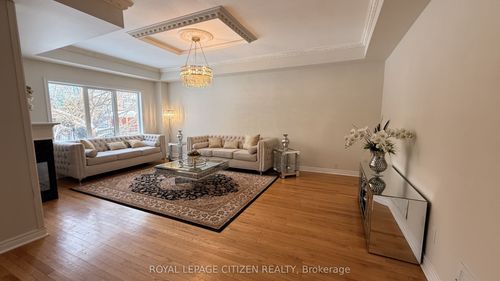 180 Kimber Cres, Woodbridge, ON, L4L9K3 | Card Image