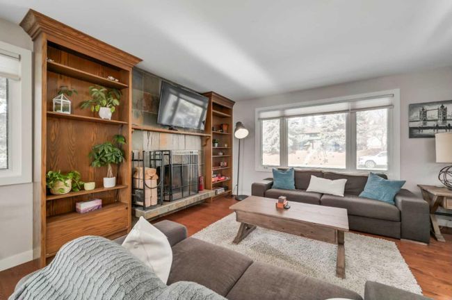 7383 Silver Springs Road Nw, Home with 5 bedrooms, 2 bathrooms and 4 parking in Calgary AB | Image 8