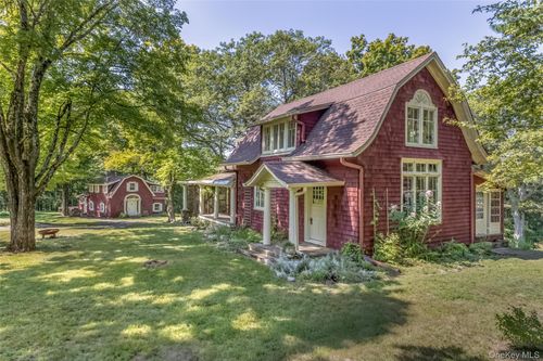 421-423 Hillside Rd, Pine Bush, NY, 12566-5017 | Card Image