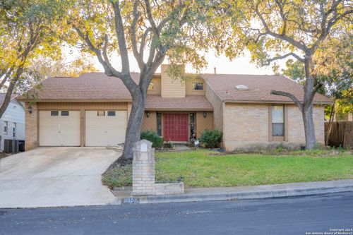 8507 Timberbriar St, San Antonio, TX, 78250 | Card Image