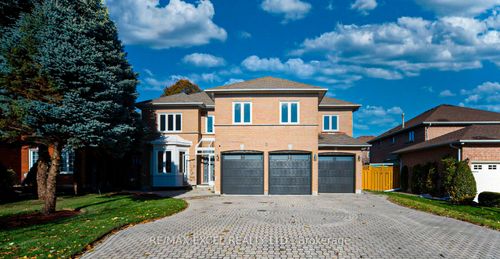3 Moses Cres, Markham, ON, L6C1R2 | Card Image