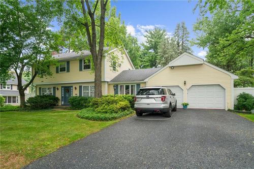 2847 Fairfield Dr, ALLENTOWN, PA, 18103-5411 | Card Image