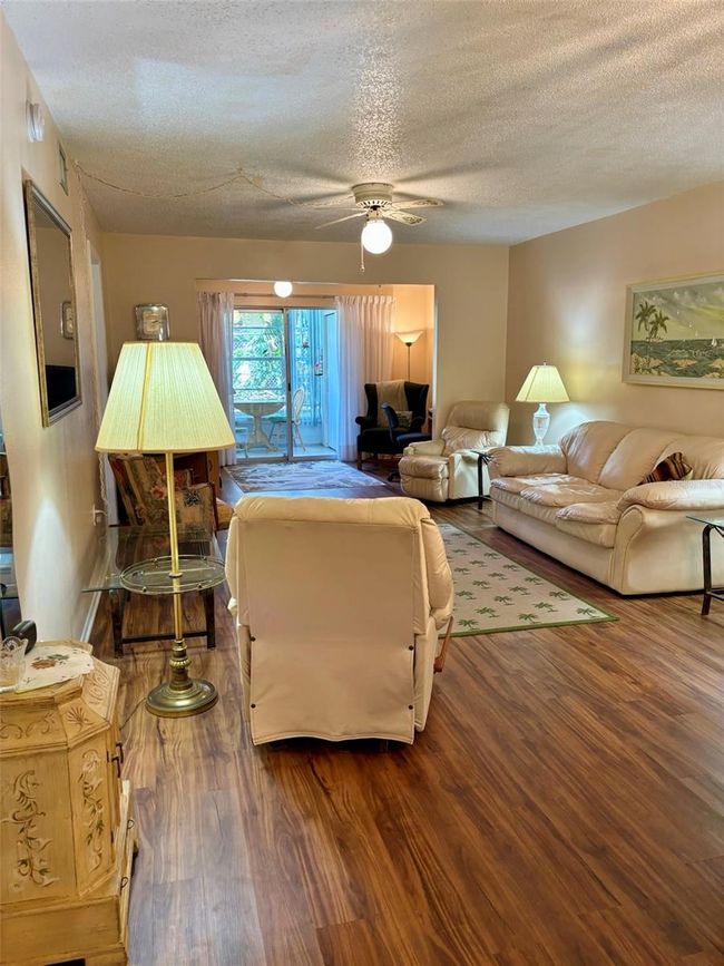 K109 - 3516 Lake Bayshore Dr, Condo with 2 bedrooms, 2 bathrooms and null parking in BRADENTON FL | Image 17