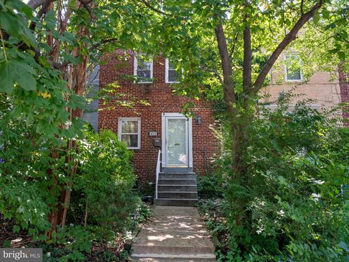 423 Mount Vernon Ave, ALEXANDRIA, VA, 22301-2233 | Card Image