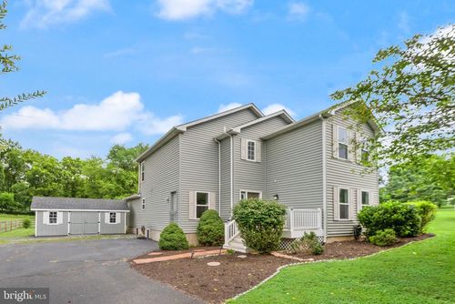 37400 Whitacre Ln, PURCELLVILLE, VA, 20132-4040 | Card Image