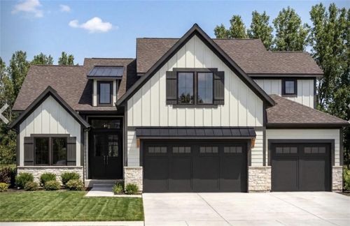 18481 Mohawk Ln, Overland Park, KS, 66085-8468 | Card Image