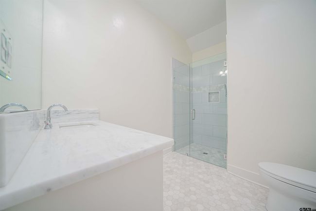 582 Windy Point Dr, House other with 7 bedrooms, 9 bathrooms and null parking in Mt Vernon TX | Image 22