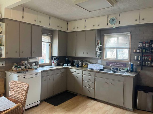 16 2 Street S, House other with 3 bedrooms, 2 bathrooms and 4 parking in Marwayne AB | Image 4