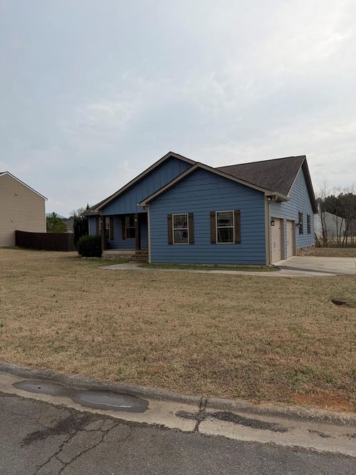 369 Village Creek Drive, CHATSWORTH, GA, 30705 | Card Image