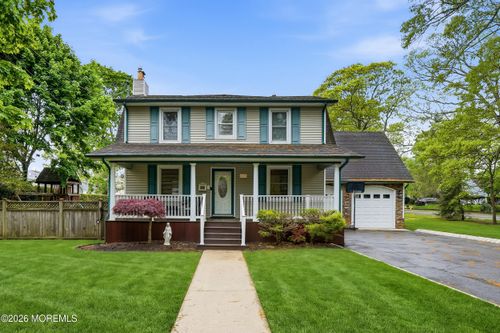 420 Wells Ave, Oakhurst, NJ, 07755-1466 | Card Image
