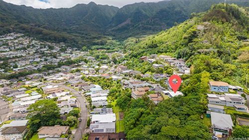 3296 Pinaoula St, Honolulu, HI, 96822-1171 | Card Image