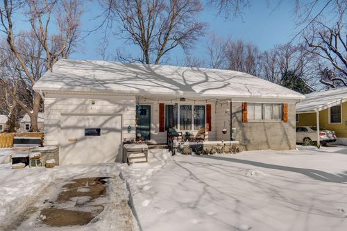 611 W Portland St, Springfield, MO, 65807-1910 | Card Image