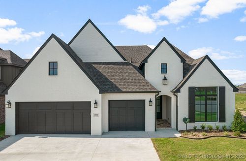 2715 W Tucson Ct, Broken Arrow, OK, 74011-2105 | Card Image
